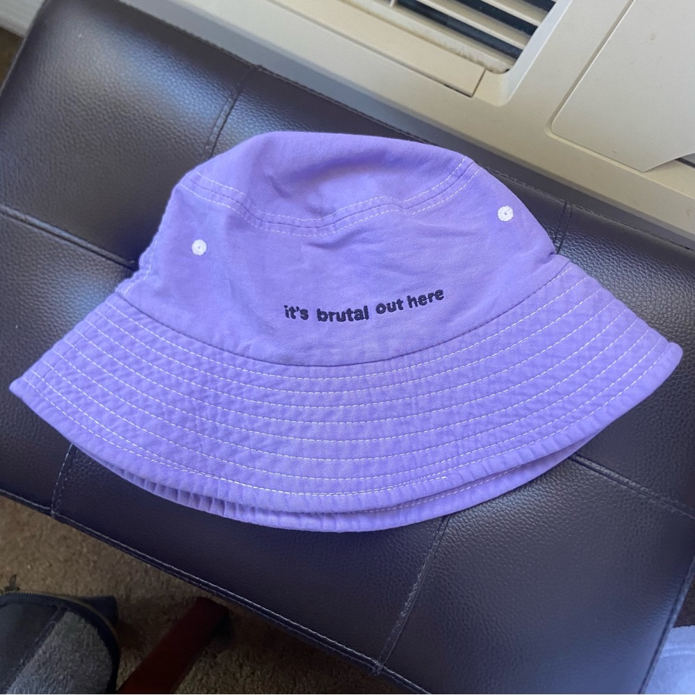 Olivia Rodrigo it’s brutal out here bucket hat purple